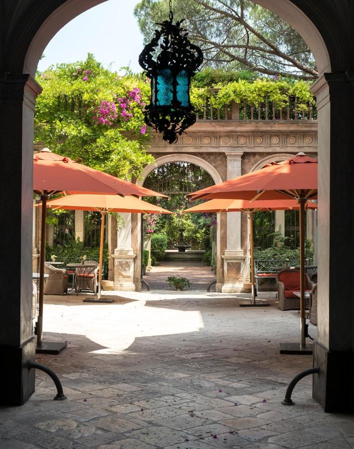 Palazzo Margherita Bernalda Exterior photo