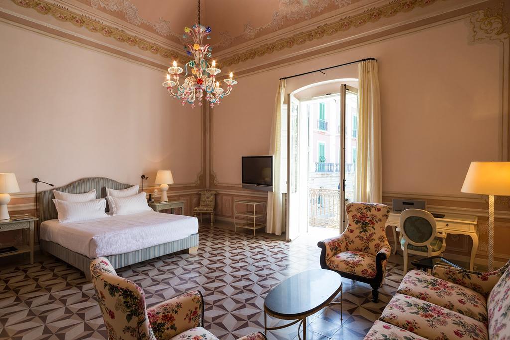 Palazzo Margherita Bernalda Exterior photo